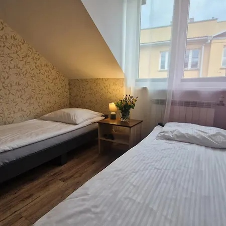 Apartment W Centrum Piwnicznej